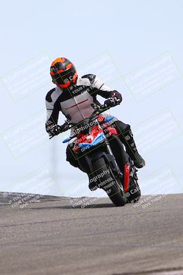 media/May-26-2025-Lets Ride (Mon) [[3bf1de1d65]]/C Group/1140am (Grapevine)/